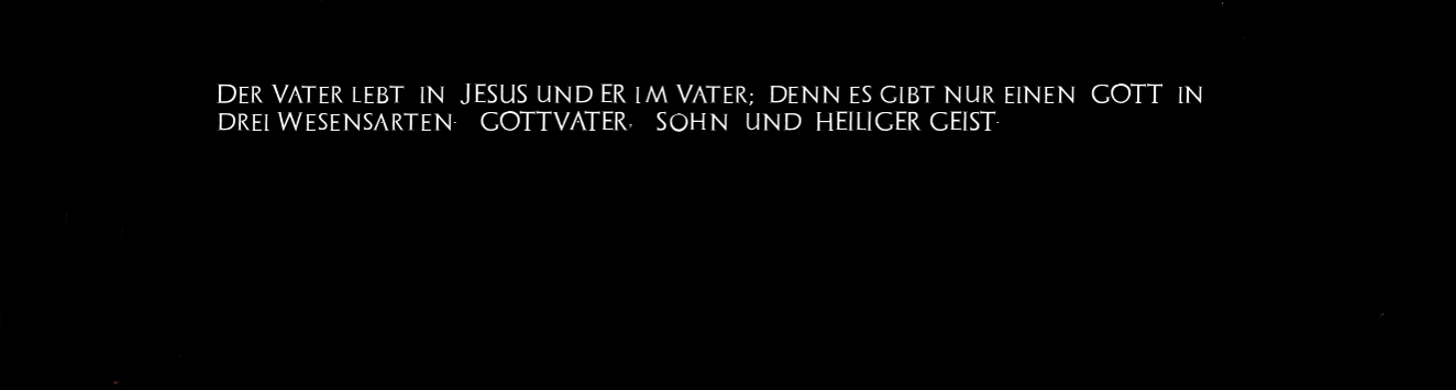 Der Vater lebt  in  JESUS und ER im Vater;  denn es gibt nur einen  GOTT  in  drei Wesensarten.   GOTTVATER,   Sohn  und  HEILIGER GEIST. Dreieinigkeit